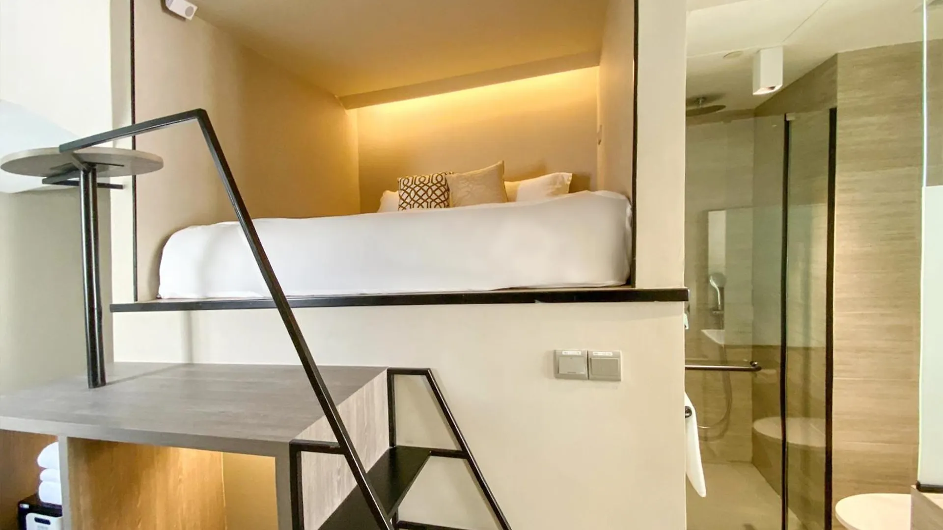 St Signature Jalan Besar, Dayuse, 5 Hours, 10Am-3Pm Сингапур Отель